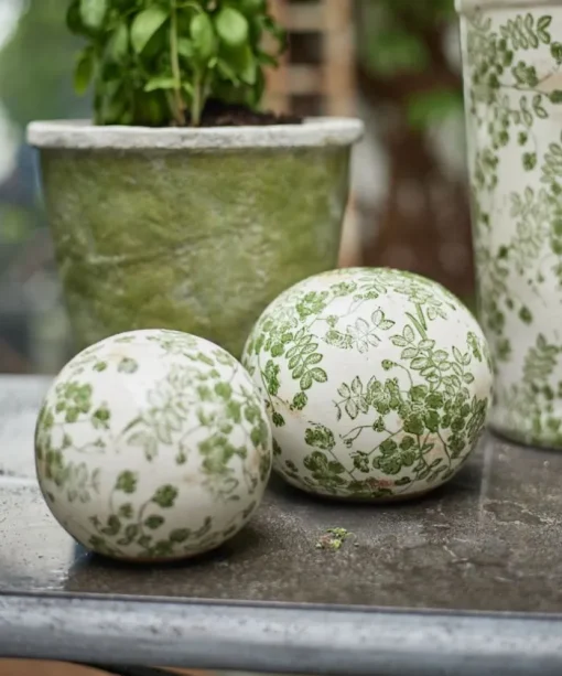 Botanical Ball Large