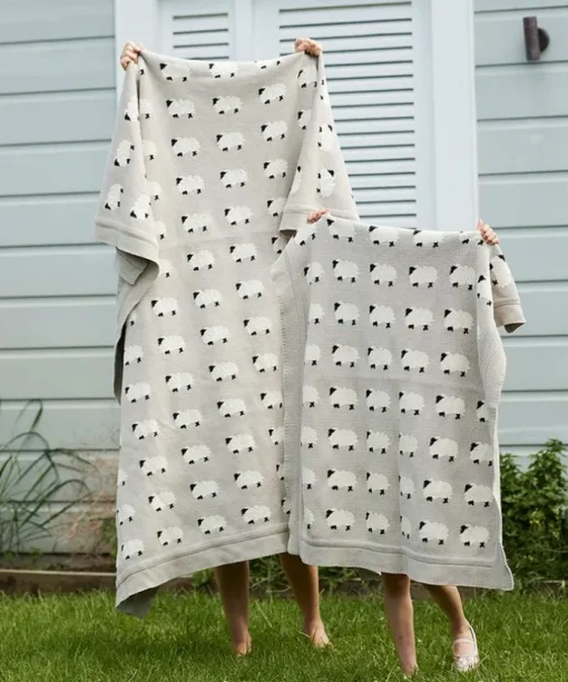 Counting Sheep Throw