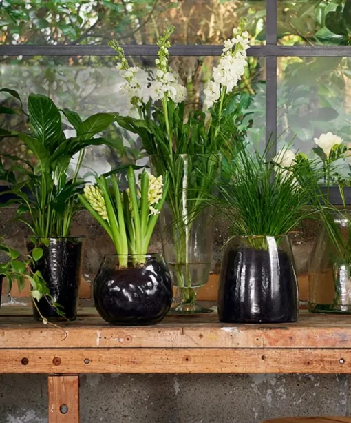 Dappled Clear Urn Vase on Stand