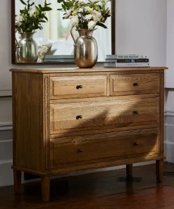 Villa Oak Chest of Drawers